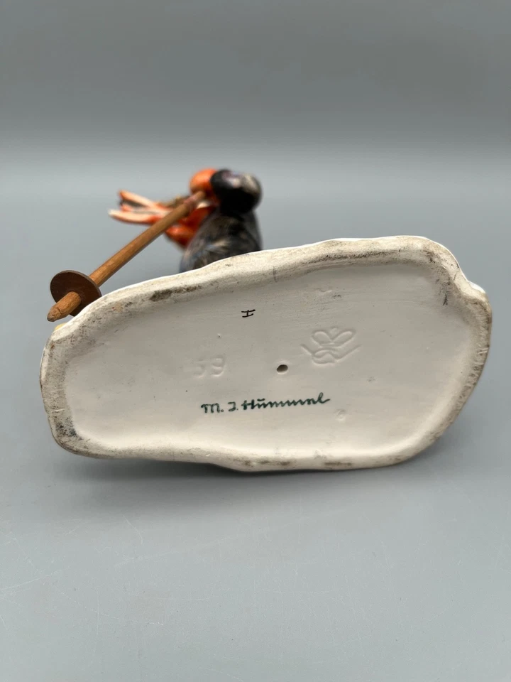 Antike Hummel Figur Nr. 59 "Ski Heil" 1935 Krone + M.I. Hummel blau - Bild 2 von 4