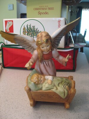 Vintage Goebel #301303 Guardian Angel with Cradle Figurine 41-069