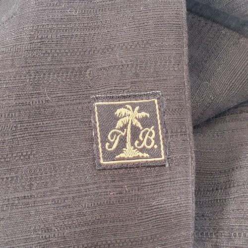 Tommy Bahama Men's 100% Silk Dress Shirt Short Sleeve Black Embroidered 2XL - Picture 6 of 6