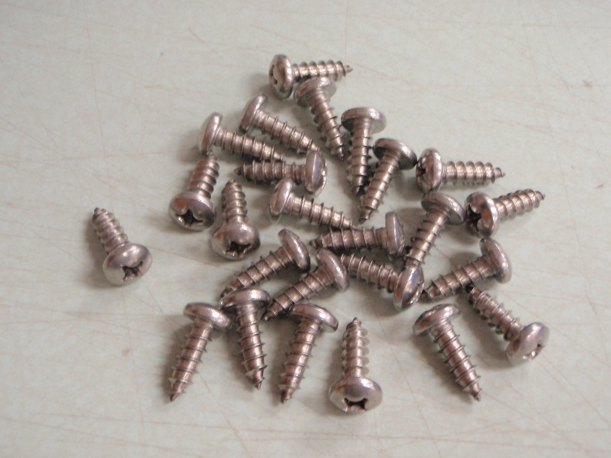 PAN HEAD SCREWS #14 LENTH 3/4
