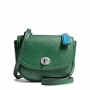coach green crossbody