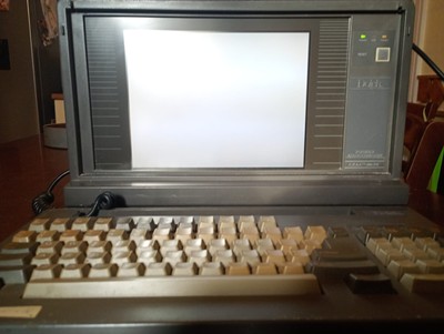 Computer vintage Dolch PAC 486, grigio, incluso lettore floppy disk