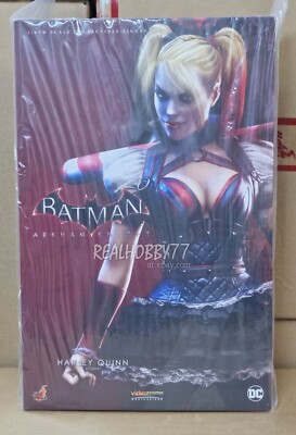 HOT TOYS - Batman : Arkham Knight - Harley Quinn Cosbaby EUR 32,59 - FR