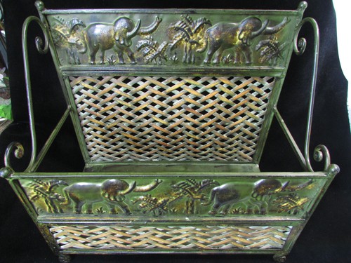 Wrought Iron Metal Woven Wicker Rattan ELEPHANTS PALM TREES MAGAZINE RACK Holder - Picture 4 of 24