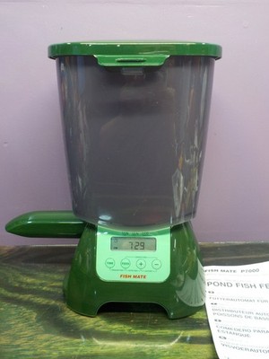 Fish Mate Automatic Pond Fish Feeder P7000 Large, 6 lbs Capacity, Rain-Resistant