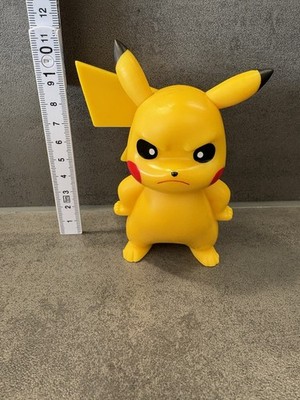 Pokemon Figur Pikachu Groß XL