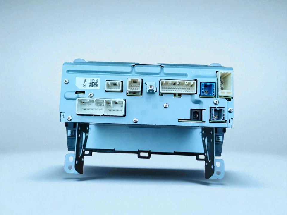 2015-2016 Subaru Legacy Outback Navigation Radio Stereo Touch Screen 86271AL66A - Image 3 of 3