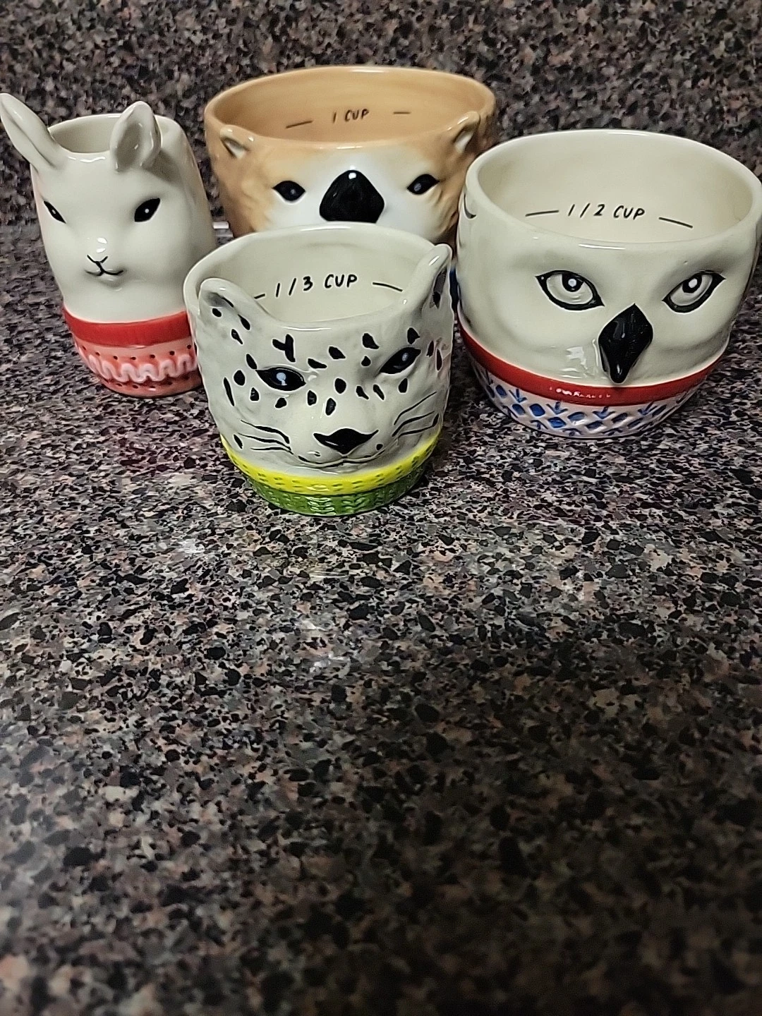 Rachel Kozlowski WEST ELM Dapper Nesting Animal Measuring Cups Set/4