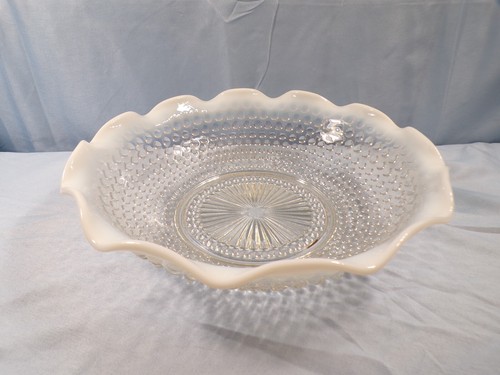 Anchor Hocking Opalescent Glass Moonstone Hobnail Vegetable Serving Salad Bowl - Picture 6 of 6