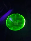Vintage Federal Green Uranium Glass Berry Bowl 5" Across