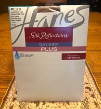 Hanes Silk Reflections 3 Plus Control Top Enhanced Toe Pantyhose Barely There