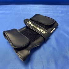 Brunswick Small Medium Right Handed Wrist Positioner Bowling Support Glove RH