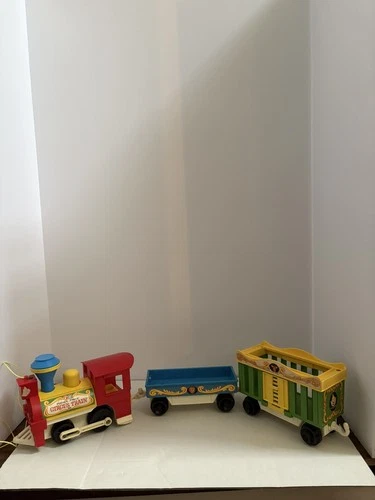 Vintage Fisher-Price Little People Circus Train #991 1973