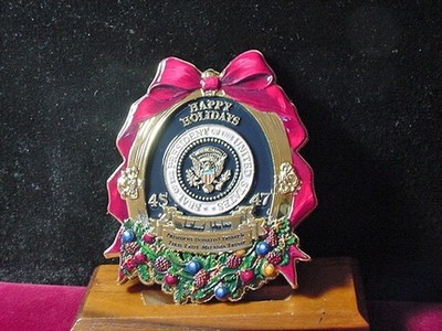 Official President Trump White House VIP Christmas 2025 Challenge Coin.Free ship