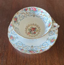Tuscan "Orleans" fine bone china teacup and saucer set