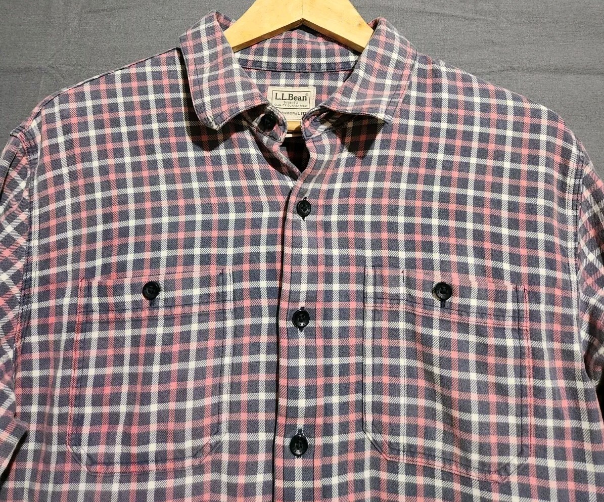 LL Bean Men's M Traditional Fit Midweight Plaid Flannel Shirt for Hiking Long Sleeve  