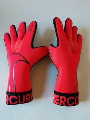 nike mercurial goalkeeper gloves size 7