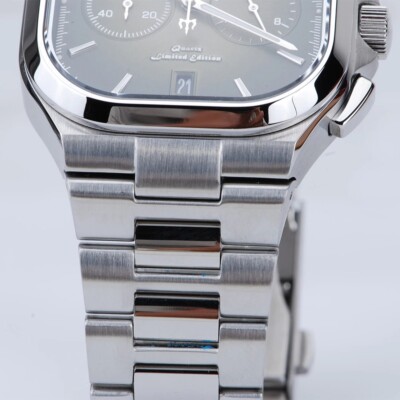 TACTICAL FROG Japan VK64 MecaQuartz Square Dial Chronograph Watch
