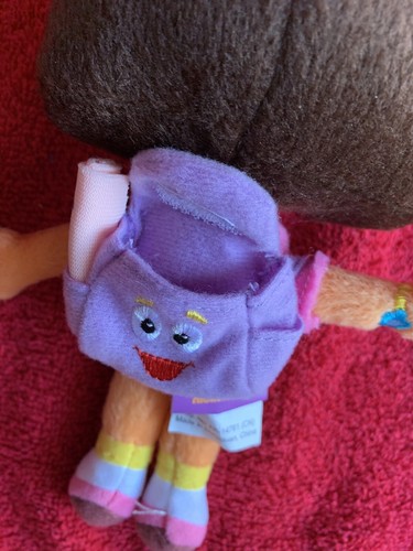 Dora The Explorer Plush Key Bag Backpack Clip Backpack Opens NWT 7” - Picture 3 of 3