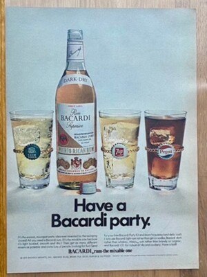 Have a Baccardi party Rum Mix Soda 7up Pepsi Original 1970 Vintage Ad Werbung