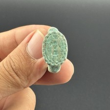 Ancient Roman Bronze ring with Engraved Bezel in good Condition