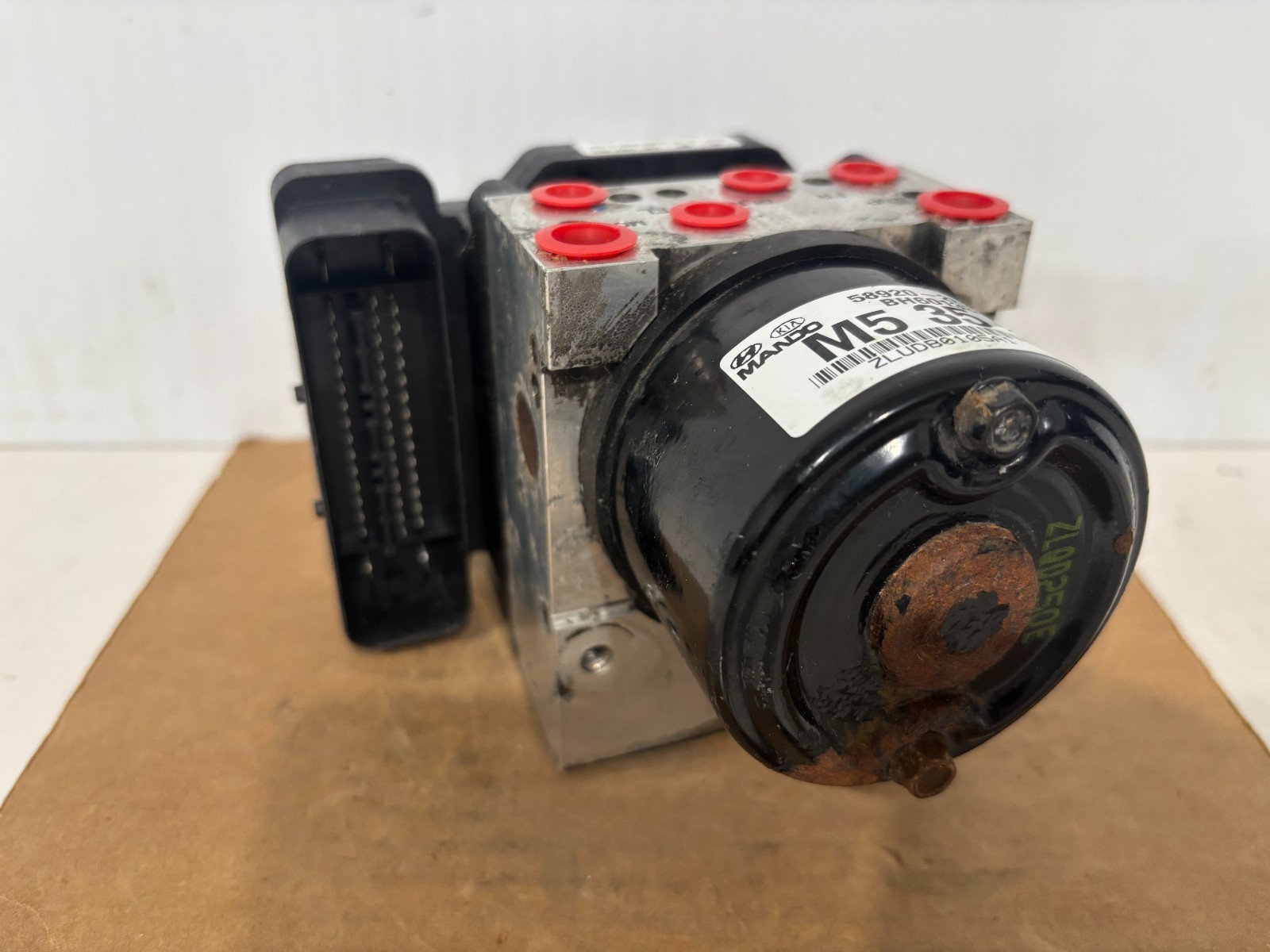 2005-07 KIA SPORTAGE HYUNDAI TUCSON ABS ANTI LOCK BRAKE  PUMP 58920-2E350