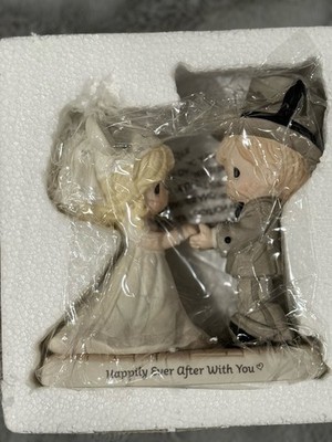 Precious Moments Disney Wedding Mickey & Minnie Happily Ever After Bride & Groom