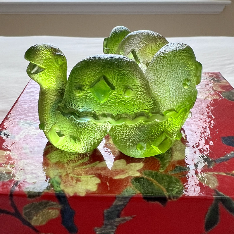 Liuli LiuLiGongFang 琉璃工房 Crystal Figurine Cloth Baby Snake 花蛇布娃娃