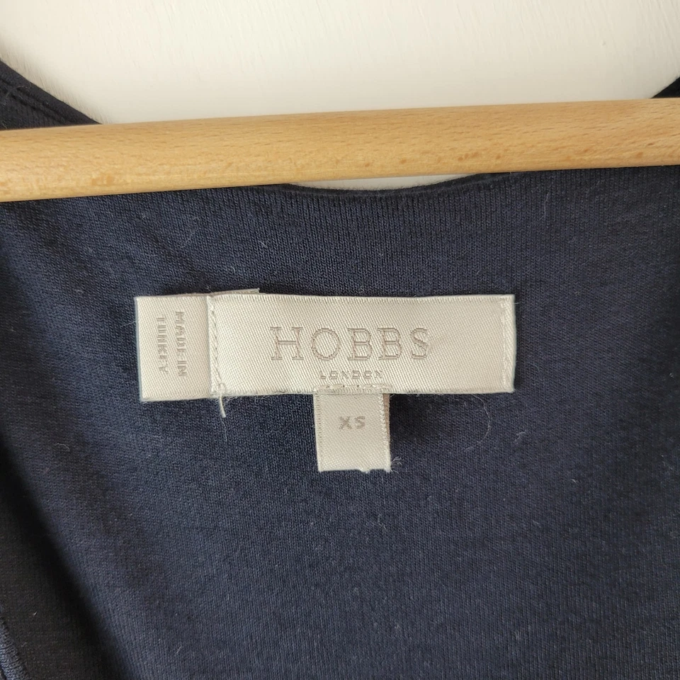Blusa Hobbs Mujer Talla XS Azul Marino Blanco Mancha Imitación Envolvente Carrera Inteligente Verano Foto 3 de 4