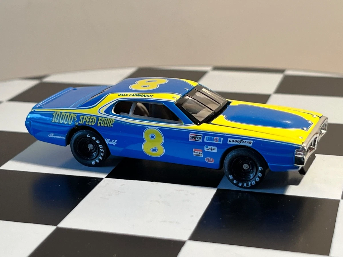 Dale Earnhardt Dodge Diecast Racing Cars 1975 Vehicle Year for