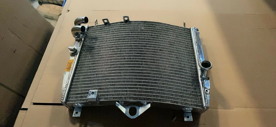 PARA KTM RC8 RC8R 1190 11-15 RADIADOR ALUMINIO, NÚCLEO 26MM Foto 3 de 4