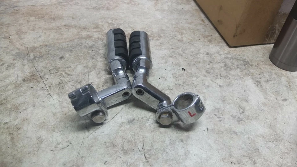 Опоры для ног 09 Yamaha XVS1300 XVS 1300 Midnight Star Highway - Изображение 4 из 4