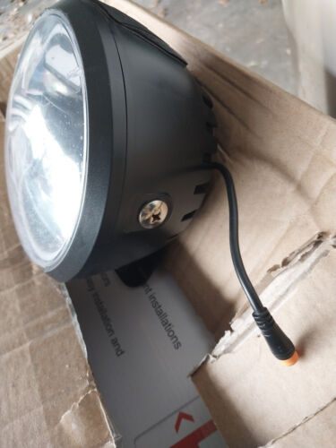Faro LED Ebike Luz Delantera de Seguridad Bicicleta Eléctrica con Bocina Enchufe Impermeable - Imagen 2 de 3