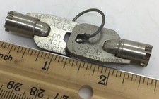 Paire de clés de distributeur automatique ACE Chicago Lock assorties soda coke coca-cola ? WW3661