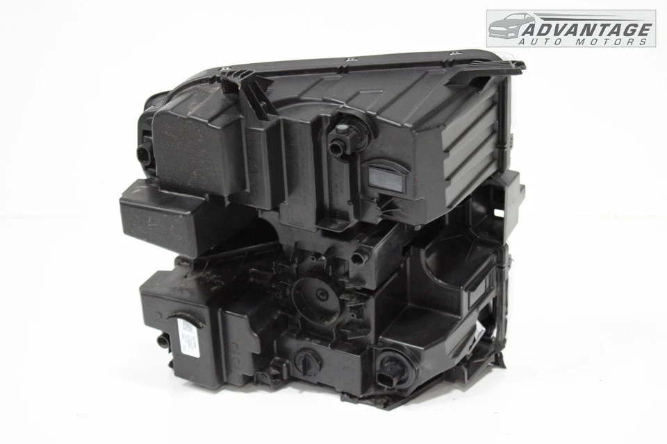 2019-2023 CHEVROLET SILVERADO 1500 FRONT LEFT DRIVER SIDE HEADLIGHT LAMP LED OEM - Image 2 of 4