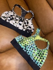 2 Victoria Secret Sport Bras MULTI COLOR PATTERN Athletic Racerback Medium Yoga