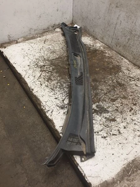 00 01 02 03 04 Panel de ventilación de capó Toyota AVALON  Foto 4 de 4