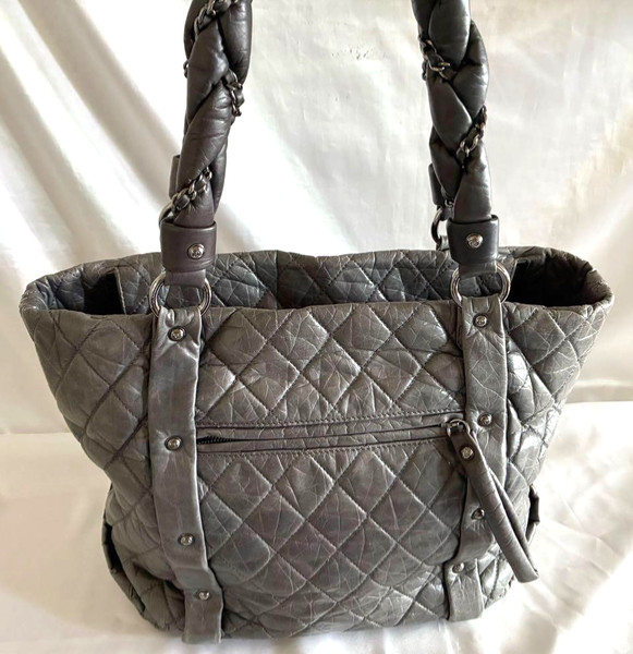 CHANEL Luxury Line Matelasse Chain Tote Bag Gray Silver Distressed Leather