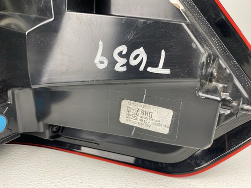 2022-2024 Ford Expedition MAX/LIMITED LED Right Passenger Tail Light OEM *CRACK - Picture 15 of 16