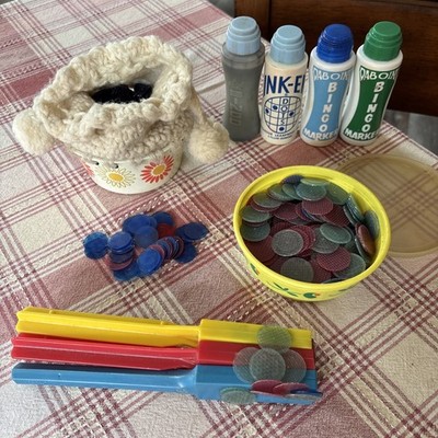 Vintage Lot Of Magnetic Bingo Chips/ Regular Chips & Wands with Cases & Dobbers