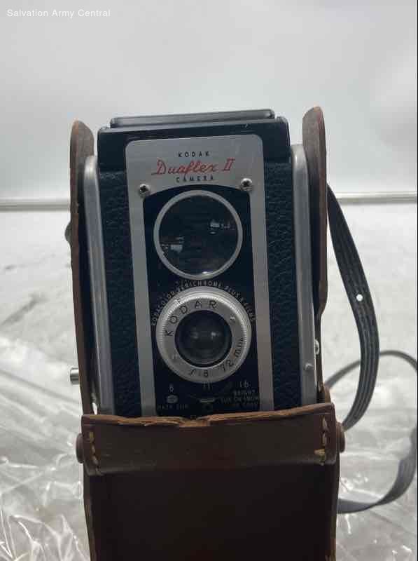 Vintage Kodak Duaflex II Black Silver Collectible Box Camera In Case