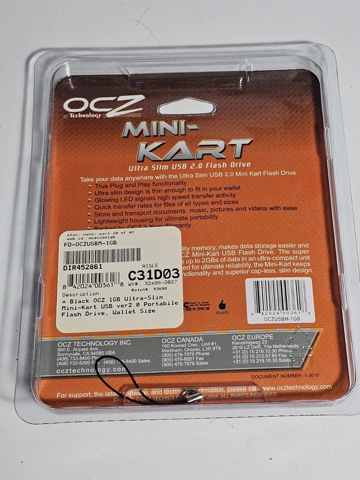 OCZ Mini Kart Ultra Slim USB Flash Drive 1 GB NEW! - Image 2 of 4