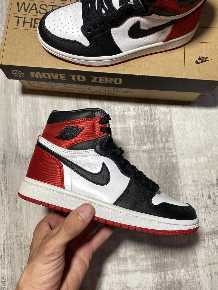 nike air jordan 1 retro high satin black toe