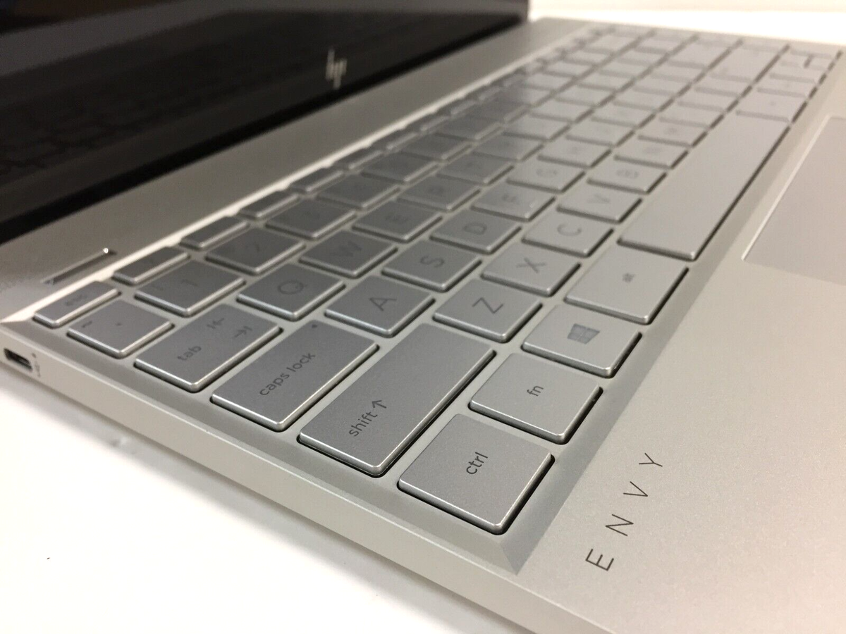 HP Envy 13-aq0011ms 13.3 HP Envy 13-aq0011ms 13.3