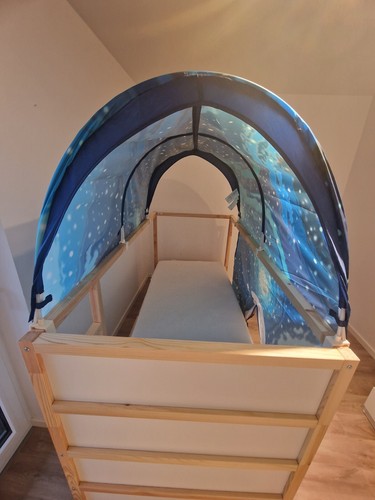 Kinderbett - IKEA Kura mit Matratze und Matratzeschoner (Wie neu) - Bild 8 von 10