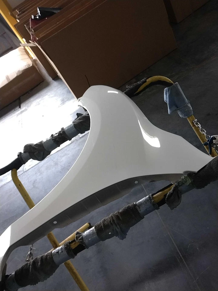 Guardabarros izquierdo Mazda 3 2012 blanco 642669 usado 4 puertas sed 101 k kilometraje Foto 2 de 3