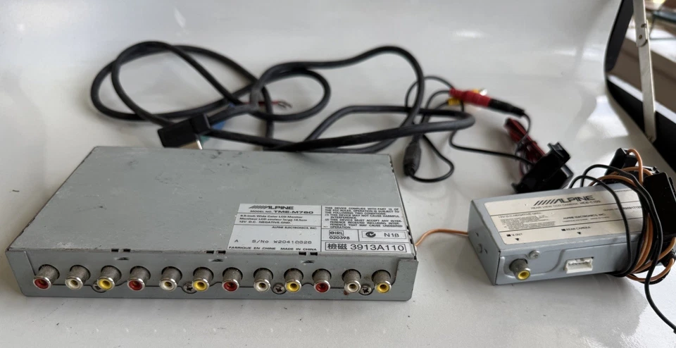 Lote con cables Alpine TME-M760 y Alpine HCE-C105 Foto 4 de 4