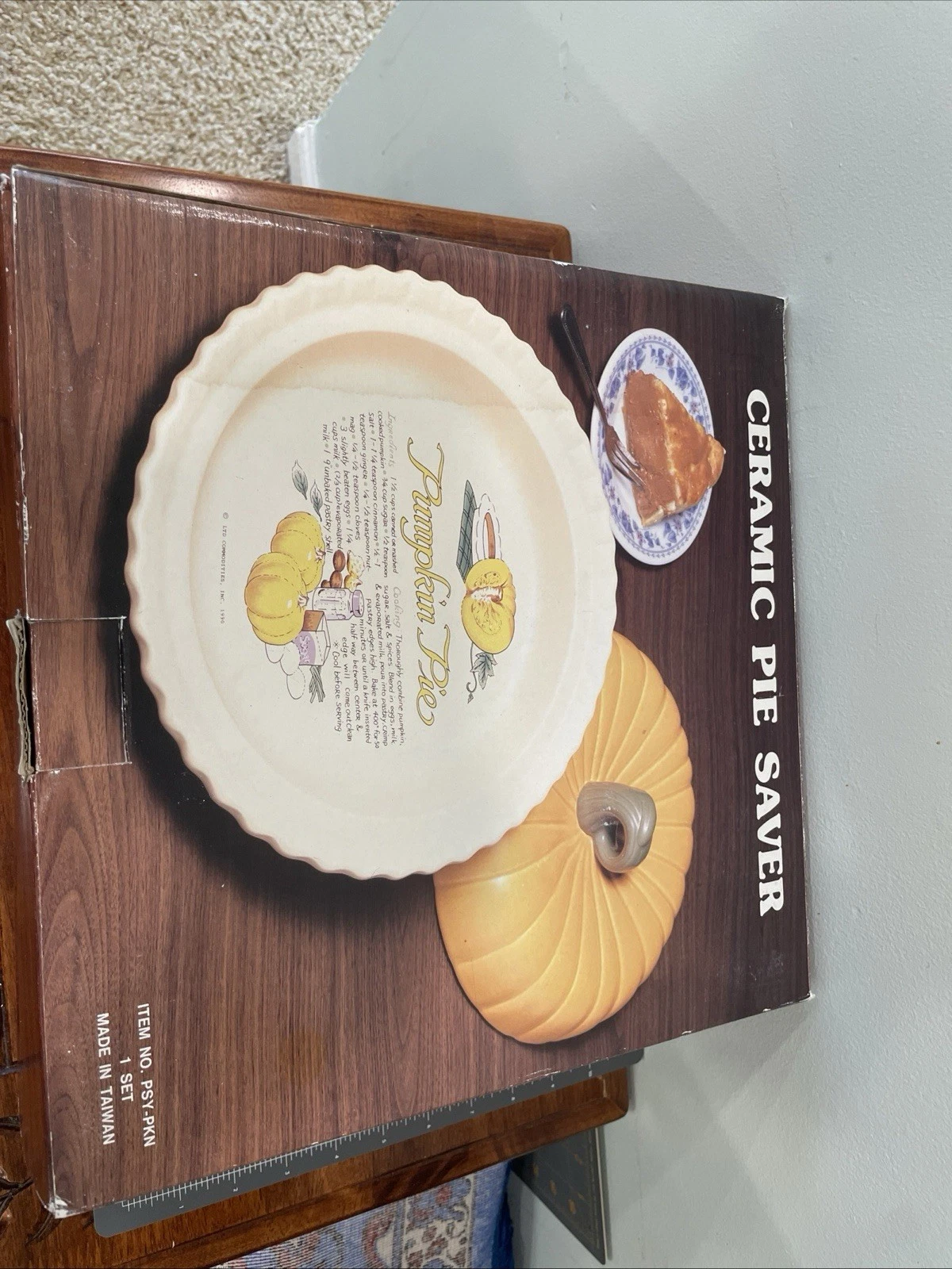 Vintage ceramic Pumpkin Pie Saver Original Box Thanksgiving Lid Commodities 1990