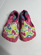 Newtz Water Shoes Pink Multicolour Girls Size 5-6