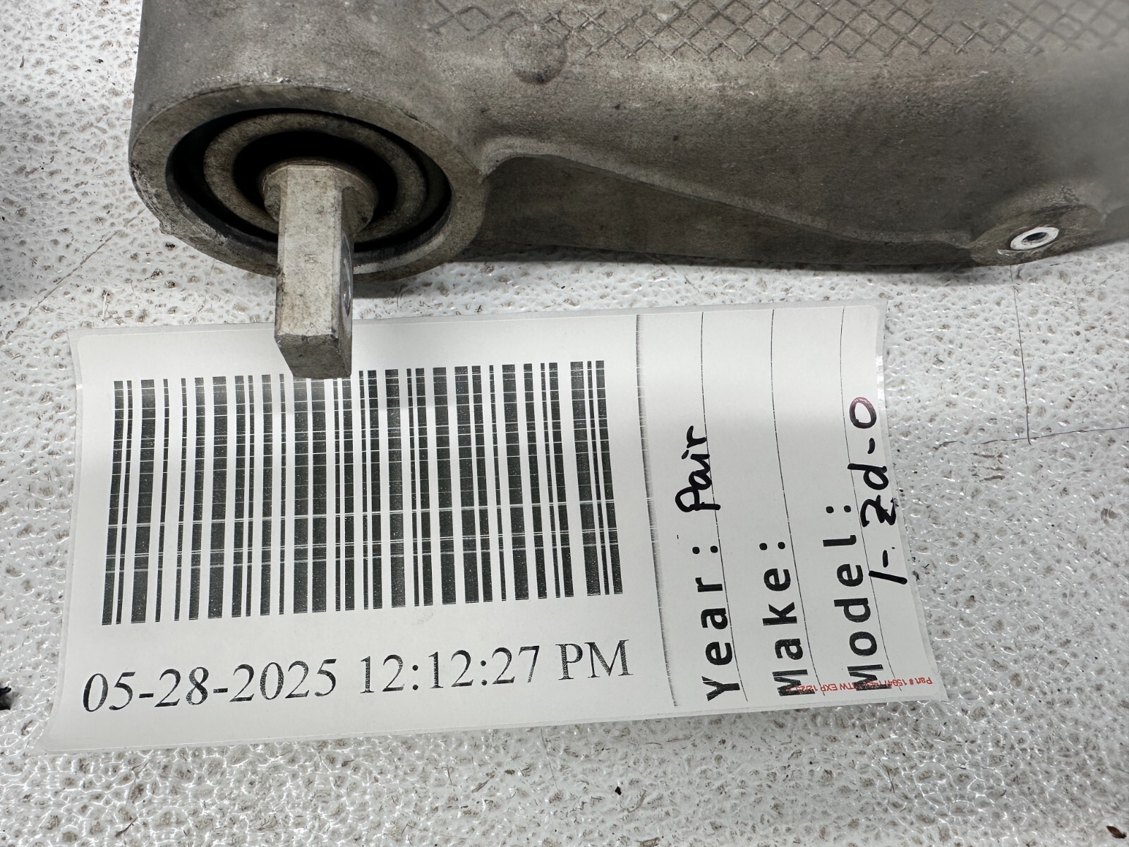 Rear Right Left Lower Control Arm 245703 245702 Ferrari California T 2015-2018
